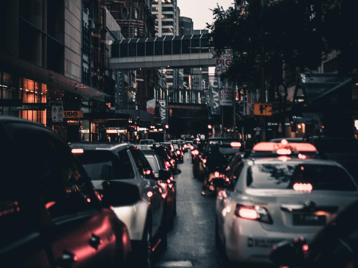 Ore 8:00 – Di nuovo nel&nbsp;traffico